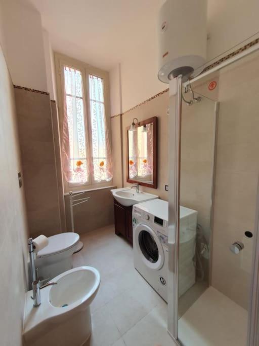 Stupenda Suite A Cagliari Piazza Galilei Екстер'єр фото