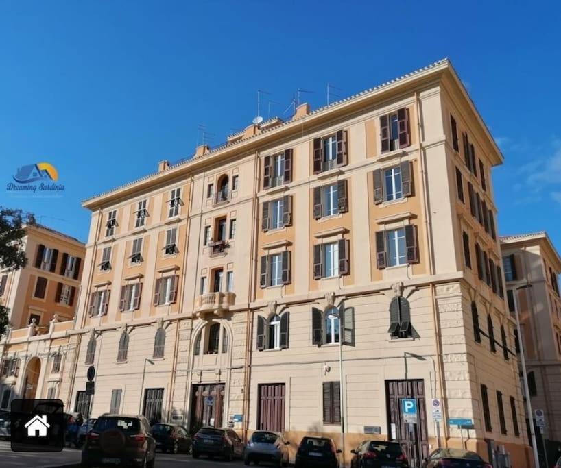 Stupenda Suite A Cagliari Piazza Galilei Екстер'єр фото
